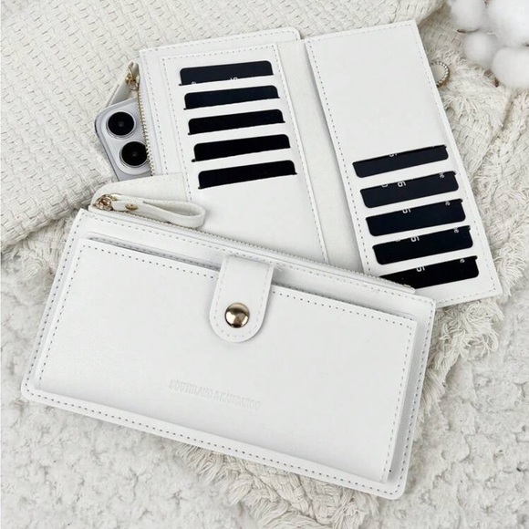 ⚠️Clearance White Long Fold-over And Zipper Wallet - Picture 3 of 6